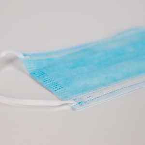 трислойни хирургически маски